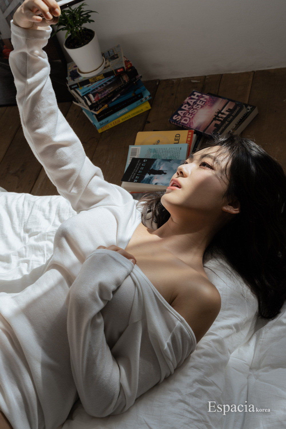 【JIN】- 写真套图作品资源合集打包下载-格格图