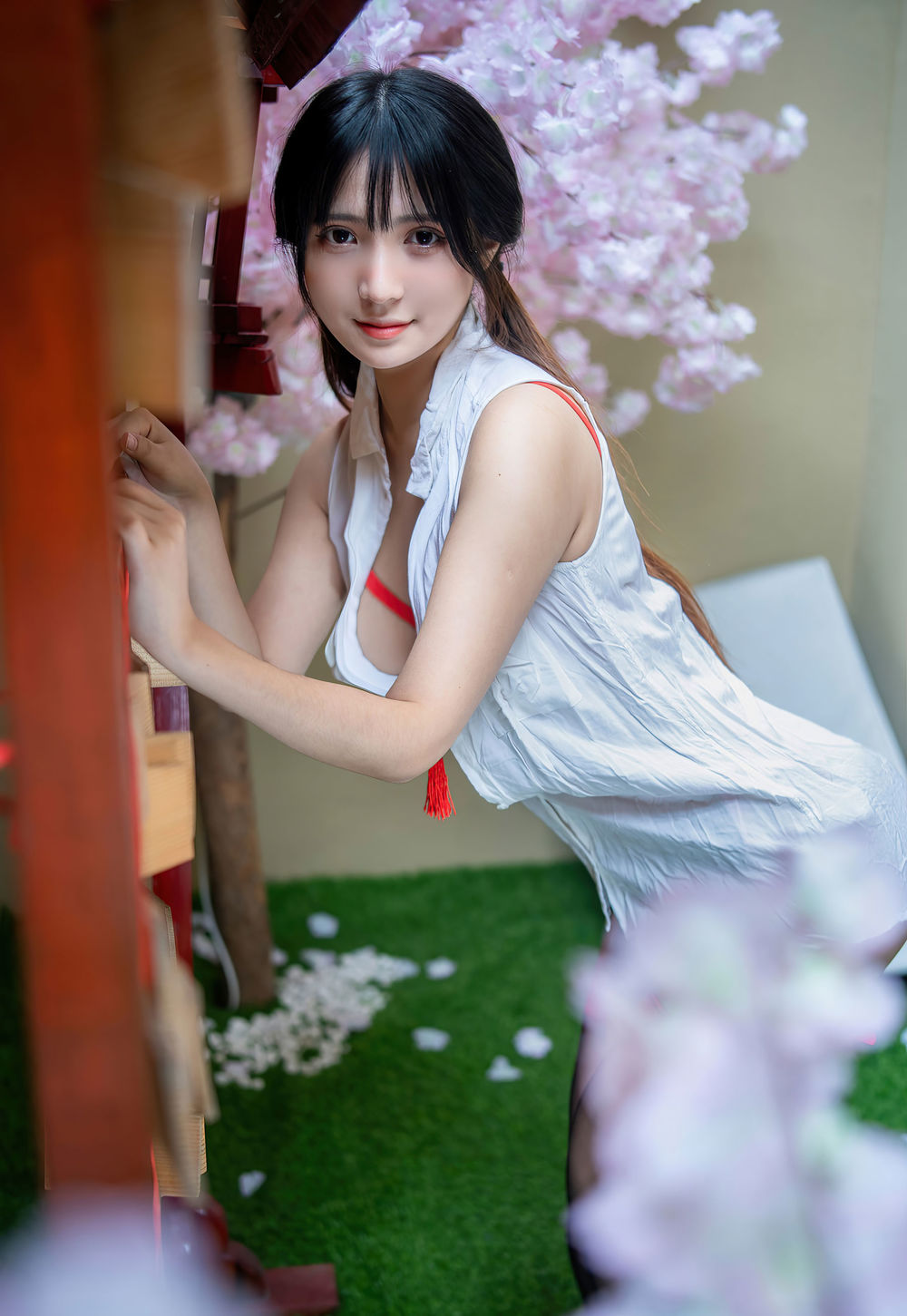 【久久Aimee】- 写真套图作品资源合集打包下载-格格图