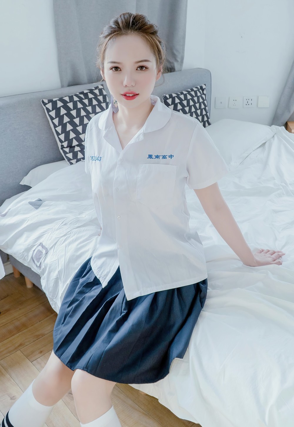 【大美妞儿(大美媚京)】- 写真套图作品资源合集打包下载-格格图