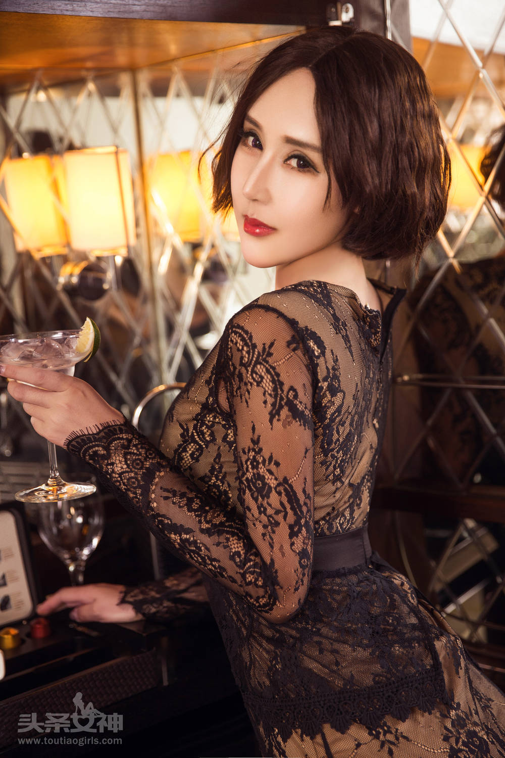 【娜依灵儿】- 写真套图作品资源合集打包下载-格格图