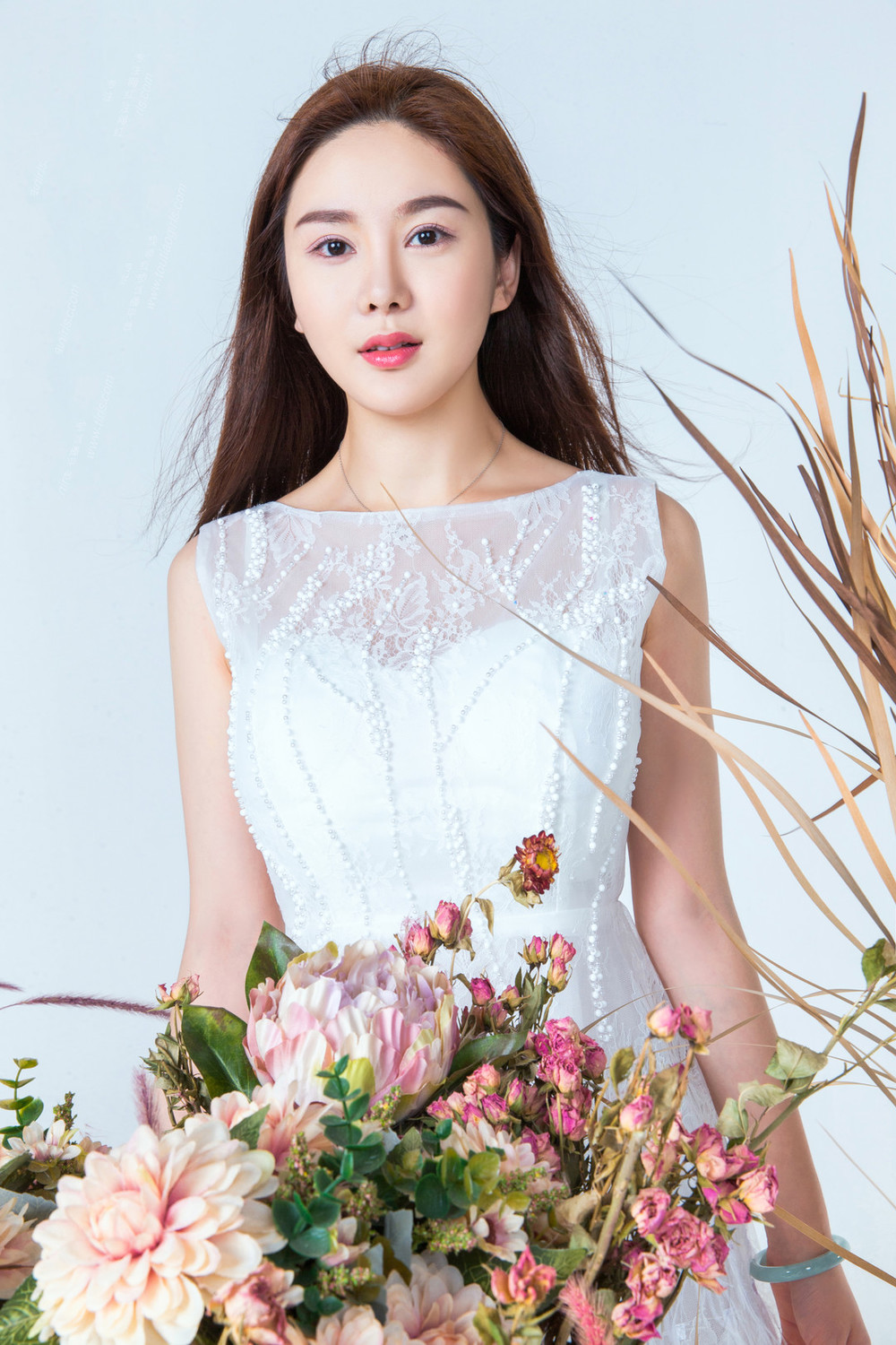 图片[2]-【易阳Silvia】- 写真套图作品资源合集打包下载-格格图